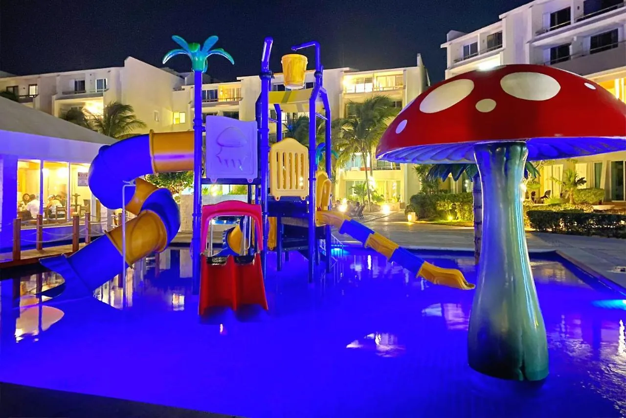 Beach, Fun & Relax At The Hotel Zone In كانكون 0*,  المكسيك