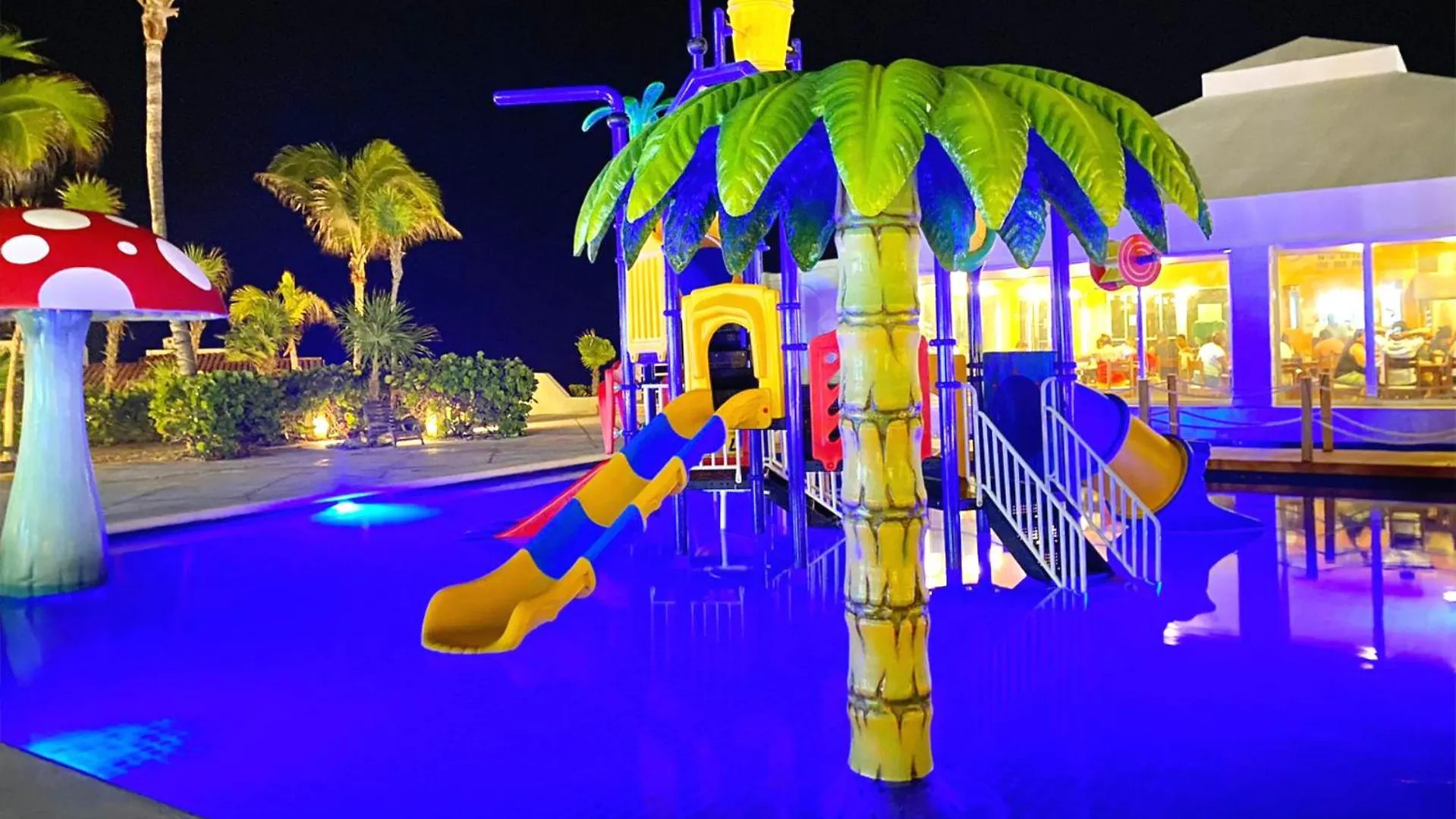 Beach, Fun & Relax At The Hotel Zone In Cancún